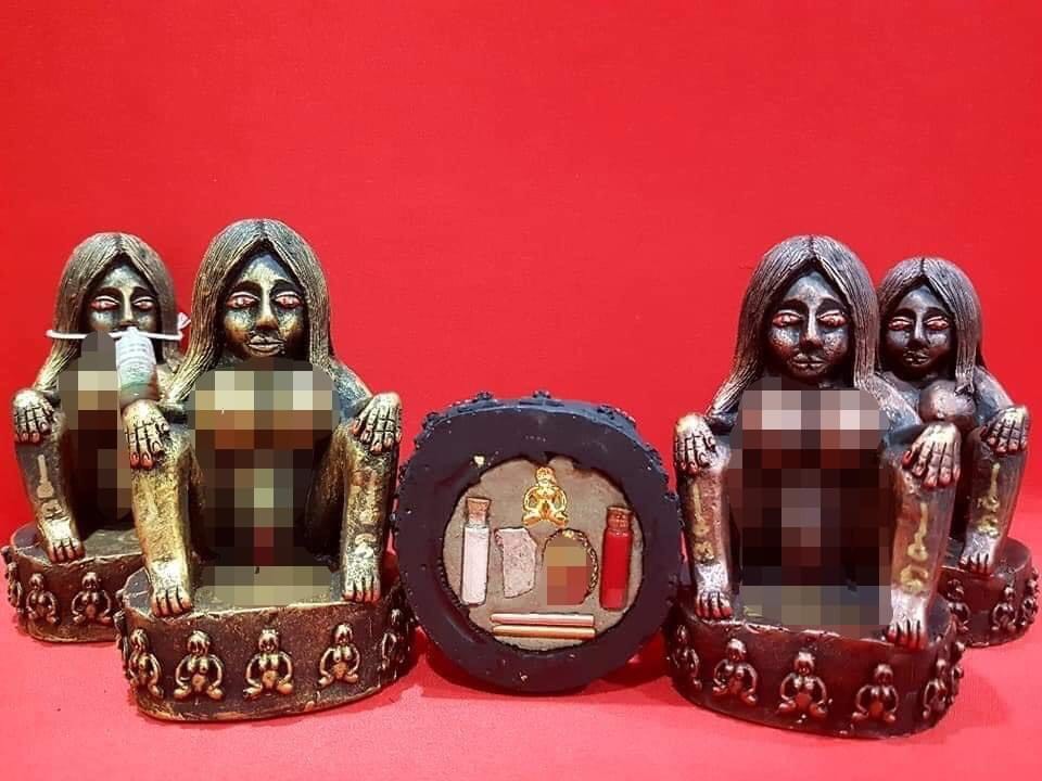 Tượng Mae Per Prai-Mẹ Ma