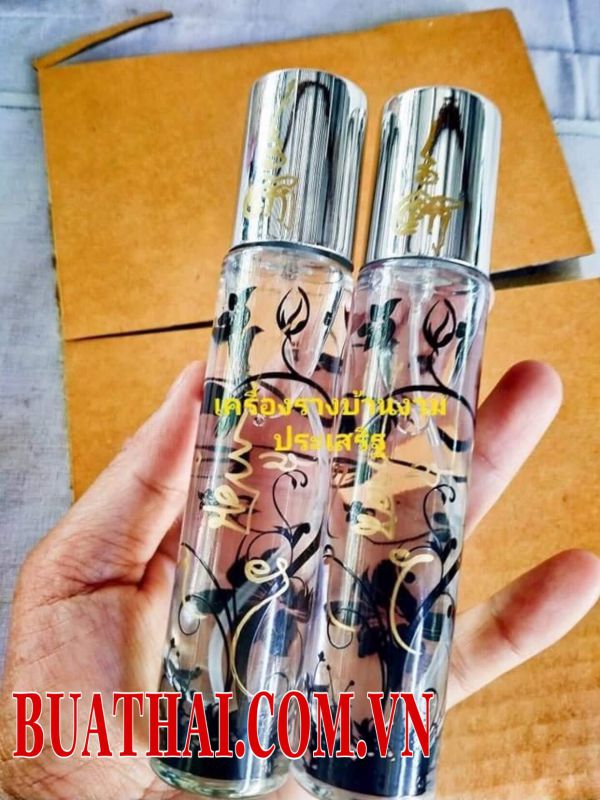 Dầu phép quyến rũ mê hoặc Thái Lan