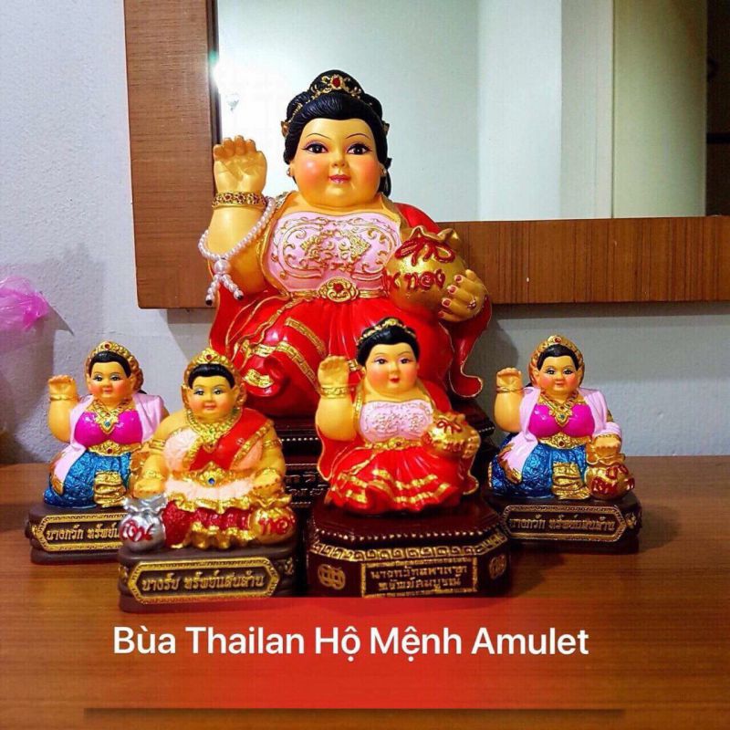 MẸ NGOẮC THẦN TÀI LỘC