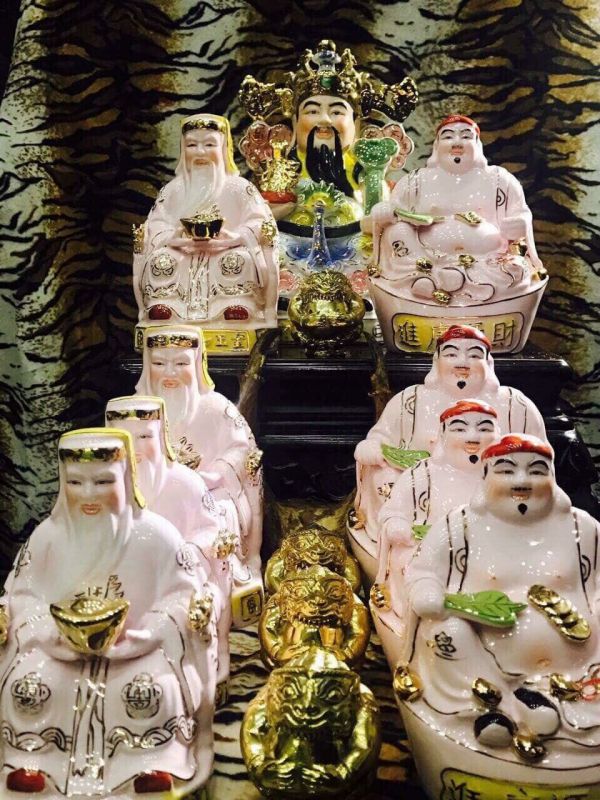 ÔNG ĐỊA THẦN TÀI