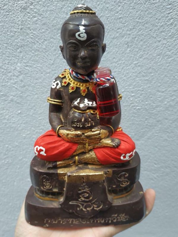 CÁC CHẤT TẠO NÊN KUMANTHONG