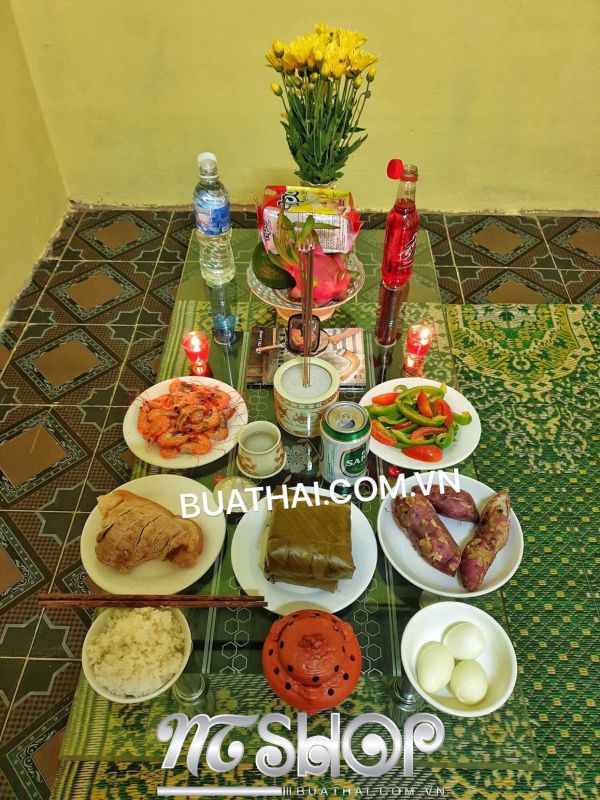 KHÁCH LÀM LỄ NHẬP TRẠCH CHO BÙA