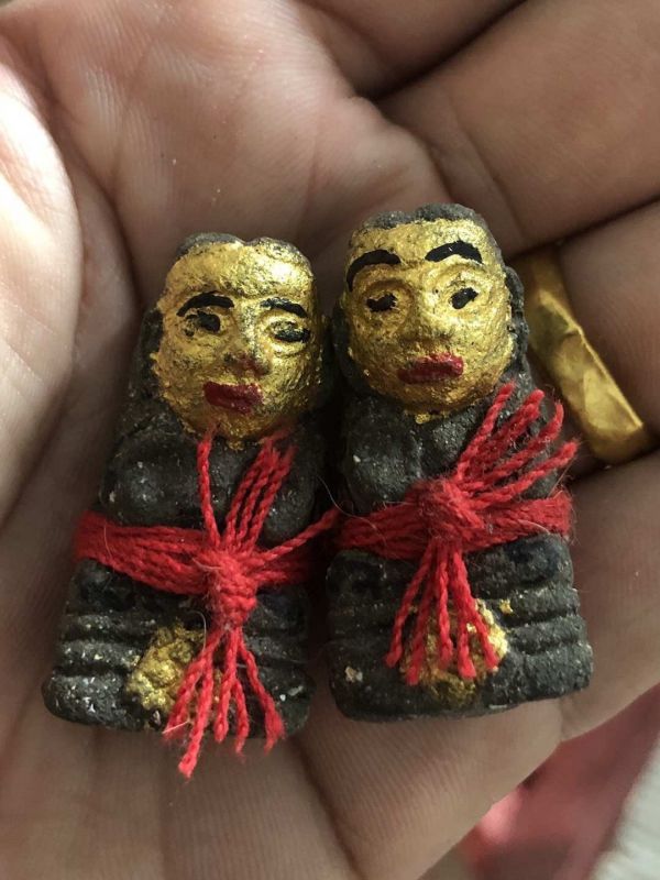KUMANTHONG MẶT NẠ VÀNG